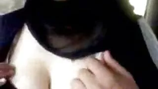 Fata frumoasa bese in cur de la futai cu pizde frumoase un barbat experimentat dupa o muie delicioasa