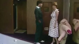 Rus baieti futut un cazac și ea le-a dat o muie porno cu fete superbe in masina