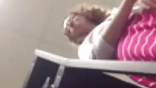 Blonda Slim este dat la dracu soțul ei și prietenul poze cu pizde frumoase său