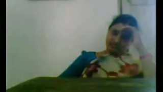 Sex frumos și tandru al unui tip musculos și sex cu pizde frumoase al unei fete frumoase