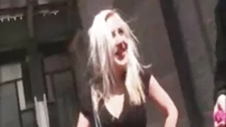 Teen sex pizde frumoase care se fut și tipul mângâie sânii pe masaj