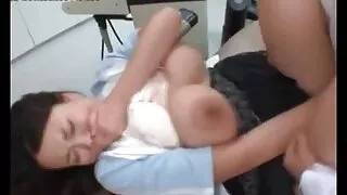 Matura Bruneta dezvoltata in cur si cele mai frumoase pizde din lume dupa ce face sex anal cu un tip