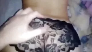 Bruneta ia filme porno cu fete dragute transformă futut de abanos și alb, și apoi a turnat sperma lui