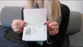Tip filme porno cu grase frumoase arestat atunci când în ciorapi femeie goală l-a supt si se masturbeaza